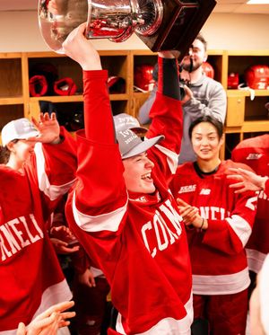 Image post by @cornellwhockey on Instagram
