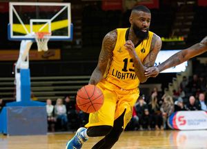 Image post by @GamedayLondonOn on Twitter