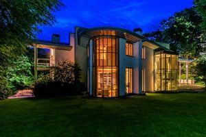 Image post by @christiesrealestate on Instagram
