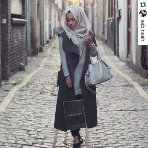 Image post by @amaliah_com on Instagram
