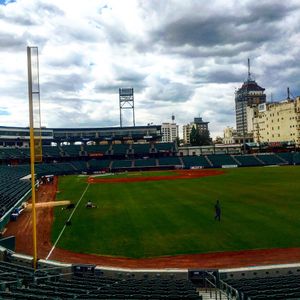 Image post by @fresnogrizzlies on Instagram