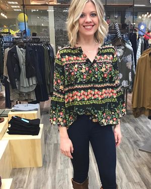 Image post by @shopoutoftown on Instagram