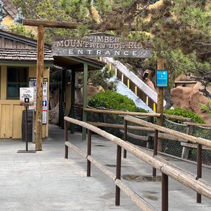 Image post by @cowmissing on Twitter