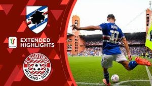 Video post by @cbssportsgolazo on YouTube