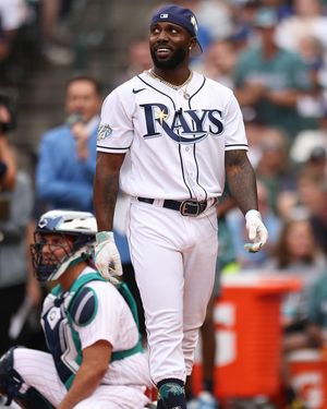 Image post by @raysbeisbol on Instagram