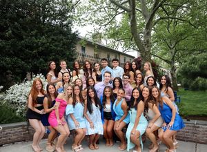 Image post by @hofstradanceteam on Instagram