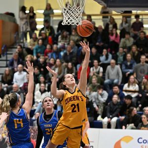 Image post by @queensgaels on Instagram