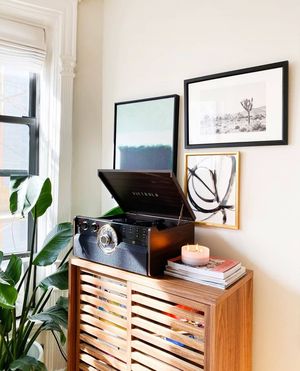 Image post by @victrolaplayers on Instagram