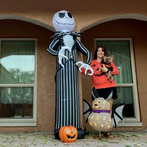 Image post by @melsk8 on Instagram