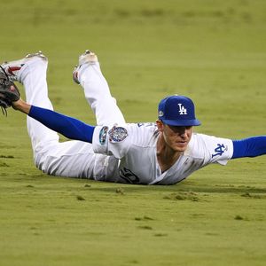Image post by @losdodgers on Instagram