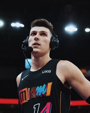 Image post by @miamiheatstore on Instagram