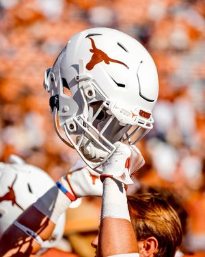 Image post by @texasfootball on Instagram