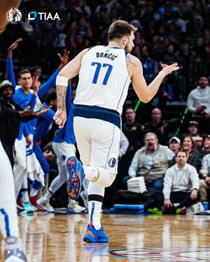 Image post by @dallasmavs on Instagram