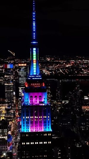 Video post by @empirestatebldg on Instagram