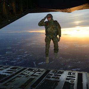 Image post by @goarmy on Instagram