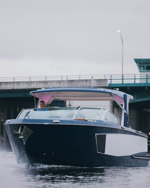 Image post by @aviaraboats on Instagram