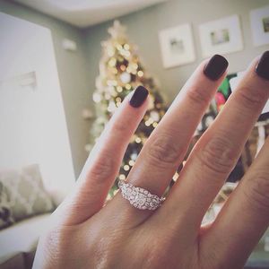 Image post by @helzbergdiamonds on Instagram
