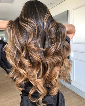 Image post by @behindthechair_com on Instagram