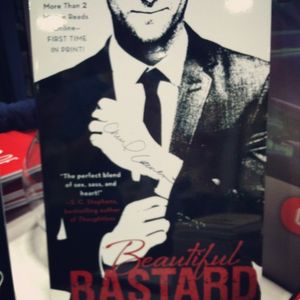Image post by @gallerybooks on Instagram