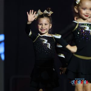 Image post by @varsityallstar on Instagram
