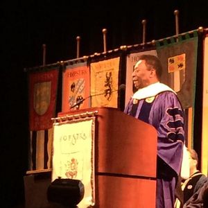 Image post by @hofstrau on Instagram