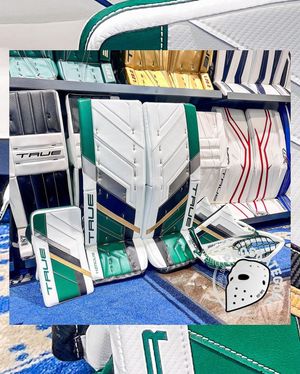 Image post by @goaliegearnerd on Instagram
