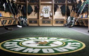 Image post by @uvmmhockey on Instagram