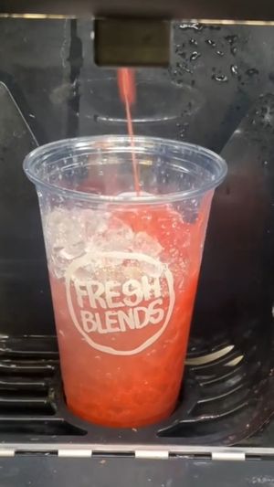 Video post by @drinkfreshblends on Facebook