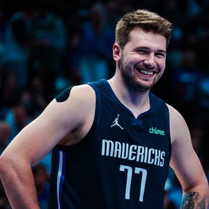 Image post by @dallasmavsshop on Instagram