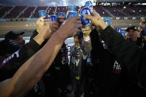 Image post by @JimmieJohnson on Twitter