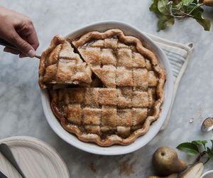 Image post by @farmhousepottery on Instagram
