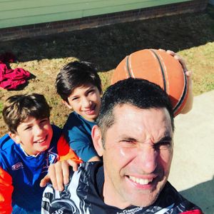 Image post by @maxpapis on Instagram
