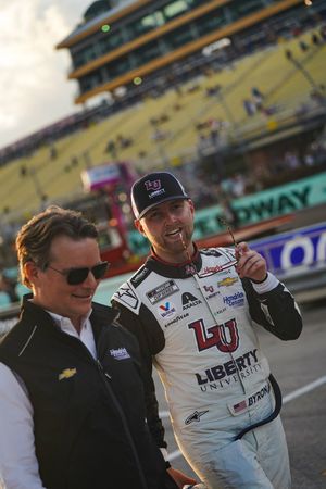 Image post by @JeffGordonWeb on Twitter