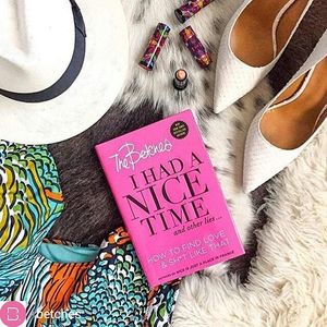 Image post by @gallerybooks on Instagram