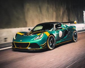 Image post by @lotuscars on Instagram