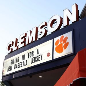 Image post by @thetigercu on Instagram