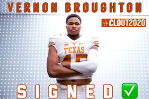 Image post by @texasfootballnation on Instagram