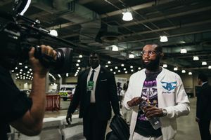 Image post by @showtimeboxing on Instagram