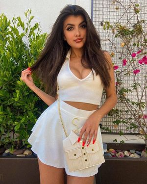 Image post by @shein_us on Instagram