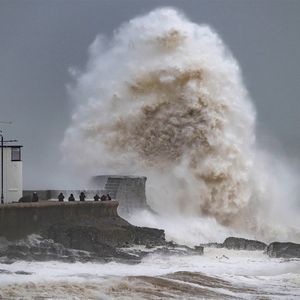 Image post by @foxweather on Instagram