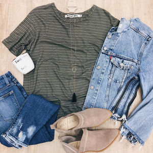 Image post by @shopoutoftown on Instagram