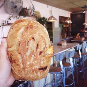 Image post by @communityloaves on Instagram