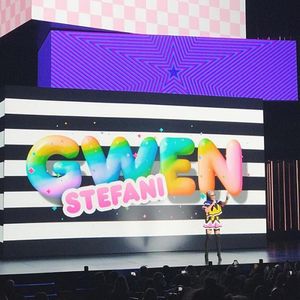 Image post by @gwenstefani on Instagram