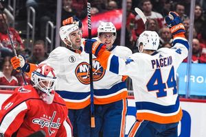 Image post by @nyislanders on Instagram