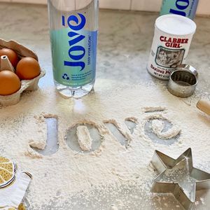 Image post by @drinkjove on Instagram