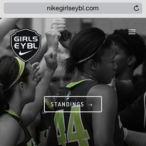 Image post by @nikegirlseybl on Instagram