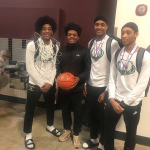 Image post by @pep_gol1ve on Instagram