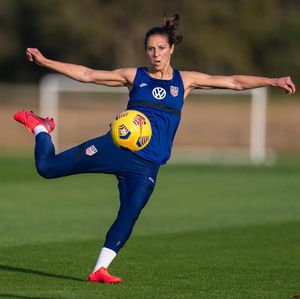 Image post by @carlilloyd on Instagram