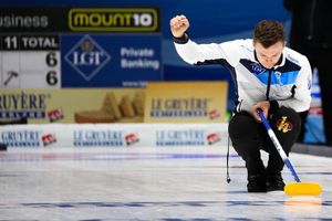 Image post by @worldcurling on Instagram