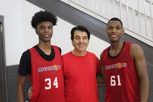 Image post by @teamwallhoops on Instagram